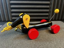 Brio Wooden Pull Along Dog Dachshund Sausage Dog LOOK 