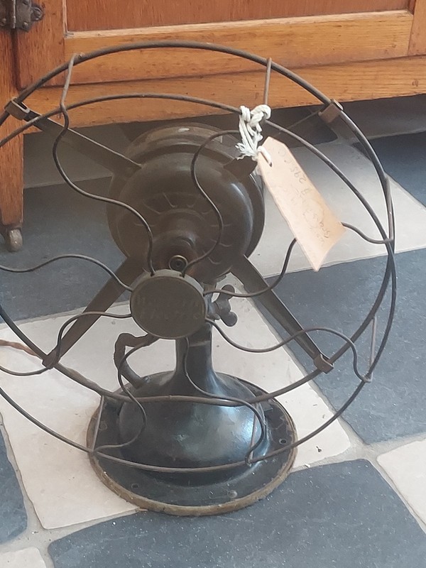 Western Electric Oscillating Fan 7804