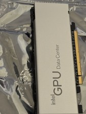 Intel Flex 140 P7M0V 12GB GDDR6 16C 75W PCIe G4x8 GPU