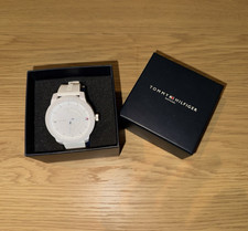 Tommy Hilfiger Herren Armbanduhr Quarz Analog...