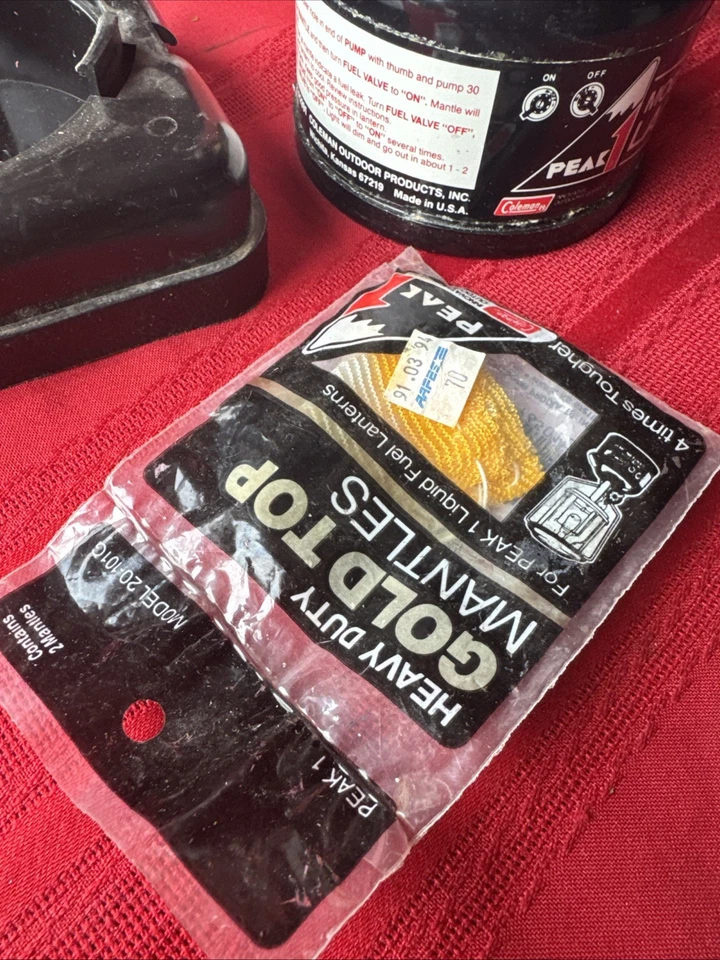 Coleman пик 1 фонарь модель 222B рюкзак черный чехол красный нуждается ручки - Изображение 3 из 4