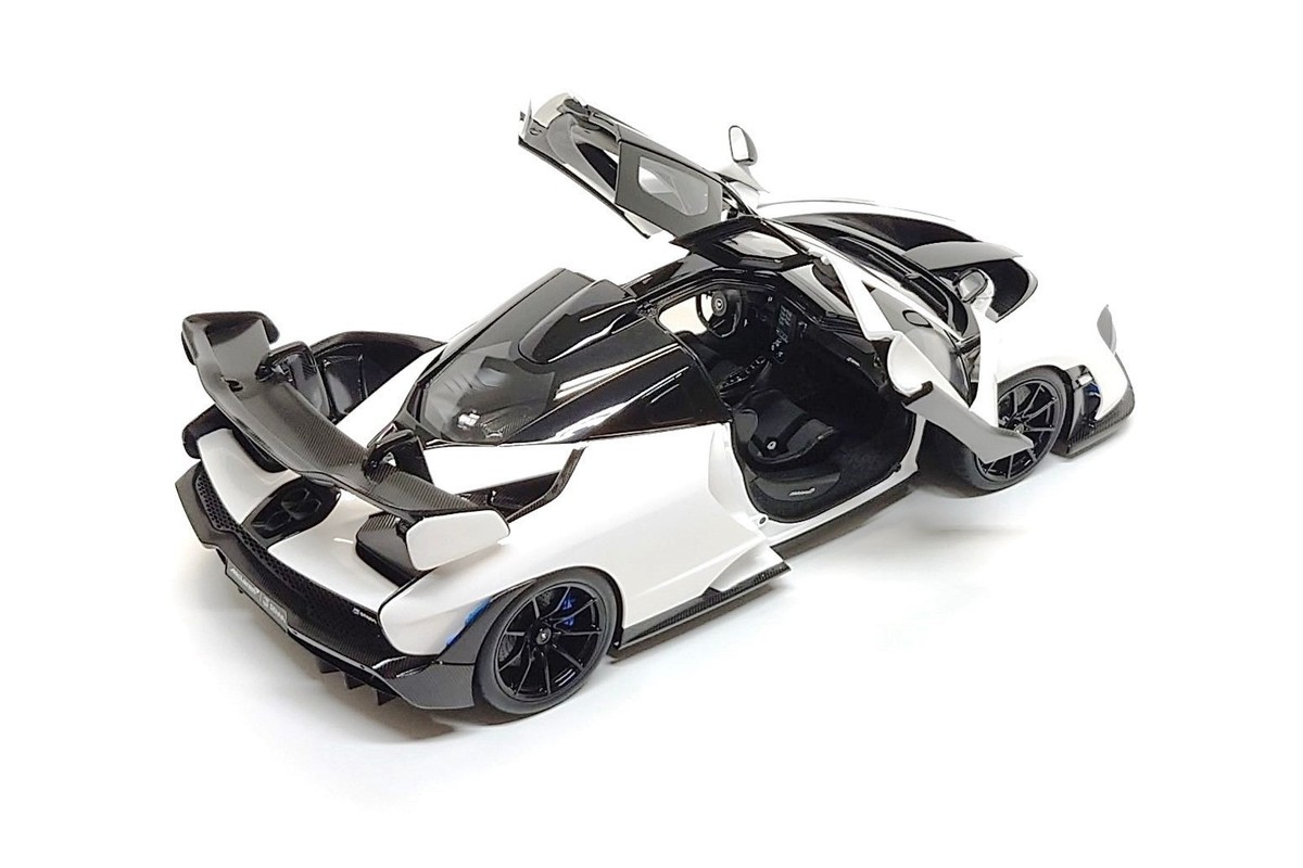 AUTOart 1:18 McLaren Senna in Vision Pure / White | eBay