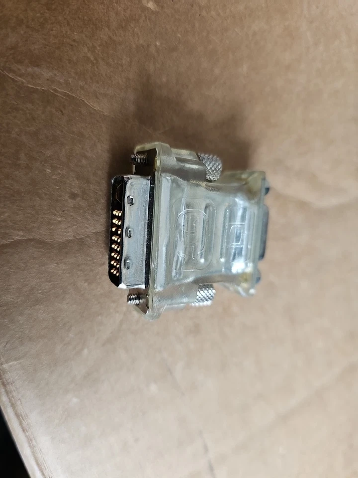  DVI-I to VGA Video Adapter  - Image 2 of 3