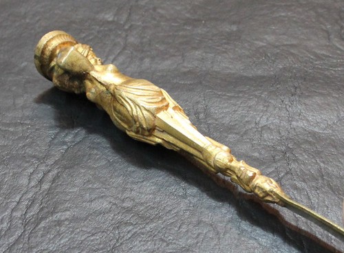Rare antique French bronze letter opener & wax seal Roman Greek goddess allegory - Picture 4 of 4