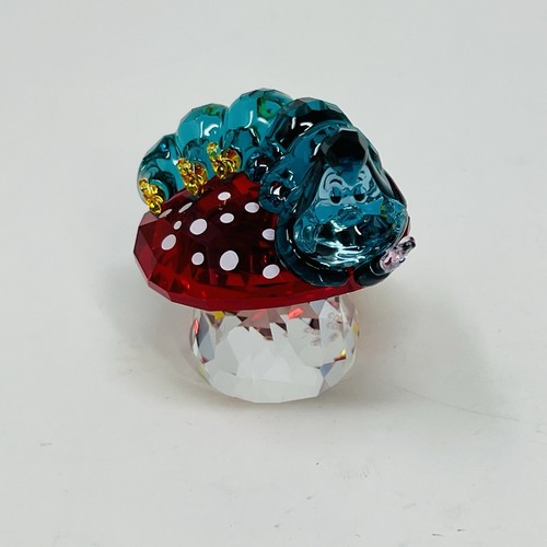 New Swarovski Crystal Alice In Wonderland Caterpillar Figurine 5670225 - Picture 11 of 15