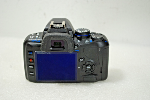 Olympus E-420 10.0MP, 2.7" LCD W/ 14-42mm lens, Excellent SC 776 - Picture 8 of 18