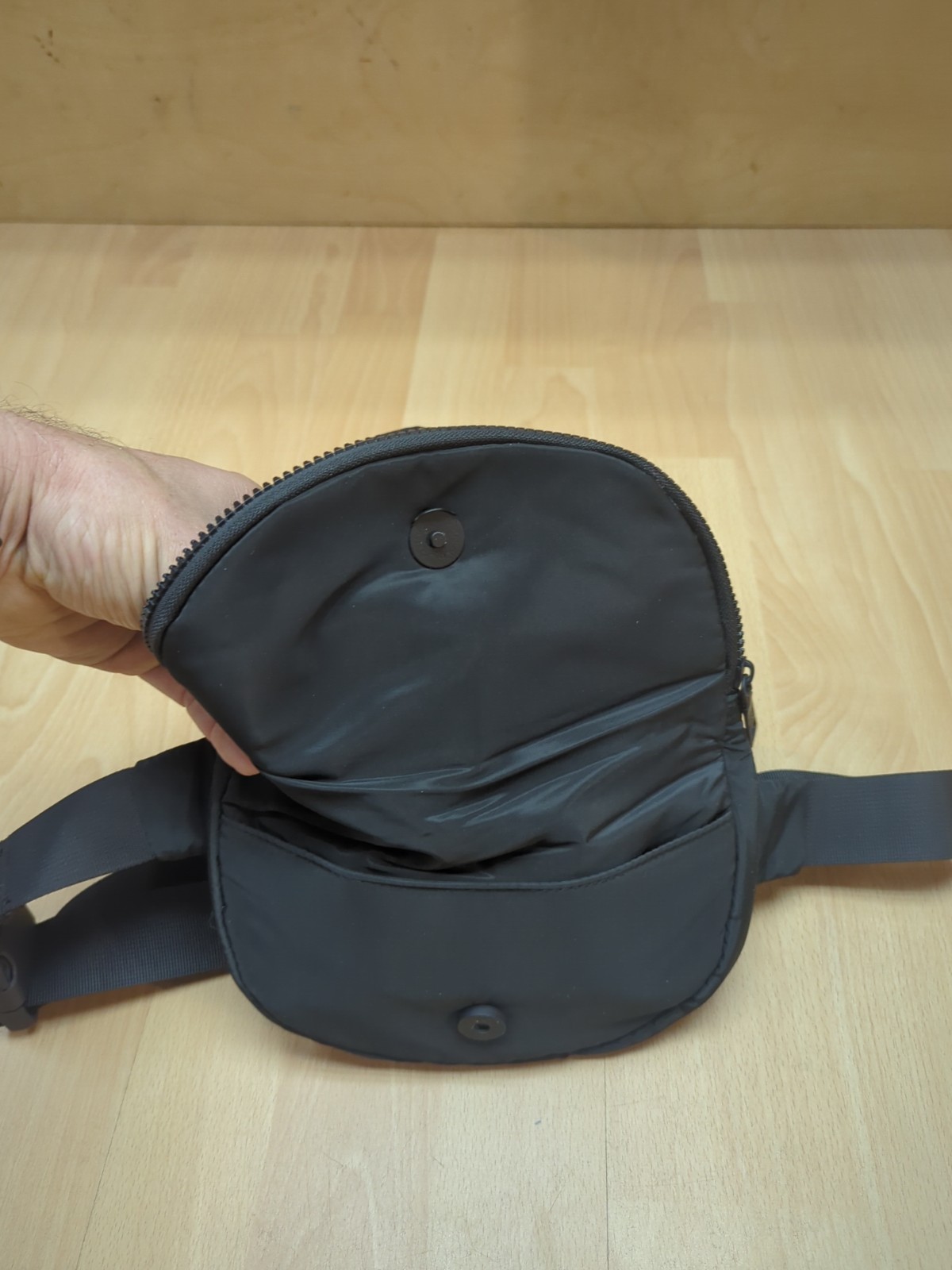 Unique Steve Madden Crossbody Belt Bag Fanny Pack Saddlebag Black Madden Unisex image 4