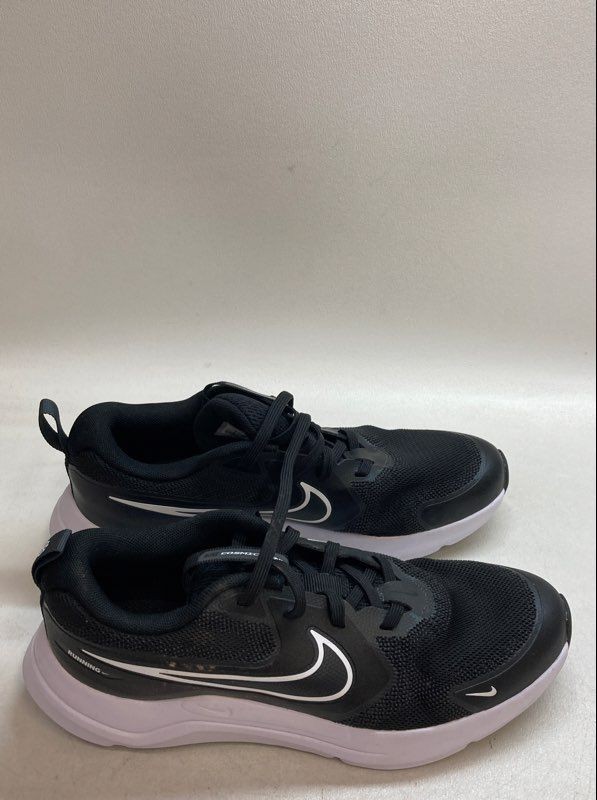 Nike Cosmic Run Black White Anthracite Youth Running Shoes Size 5Y