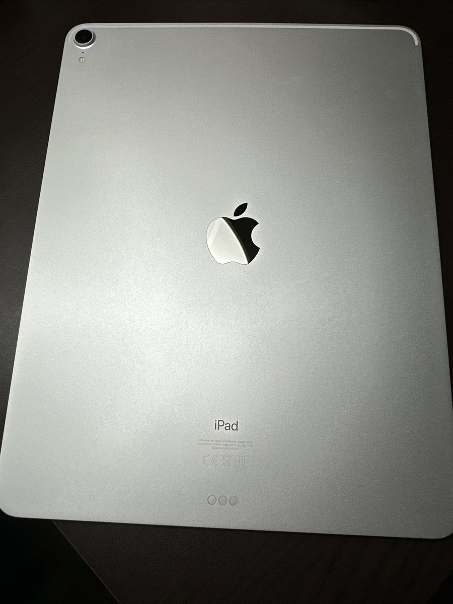 Apple iPad Pro 12.9-inch (3rd generation) A1876 256 GB, Wi