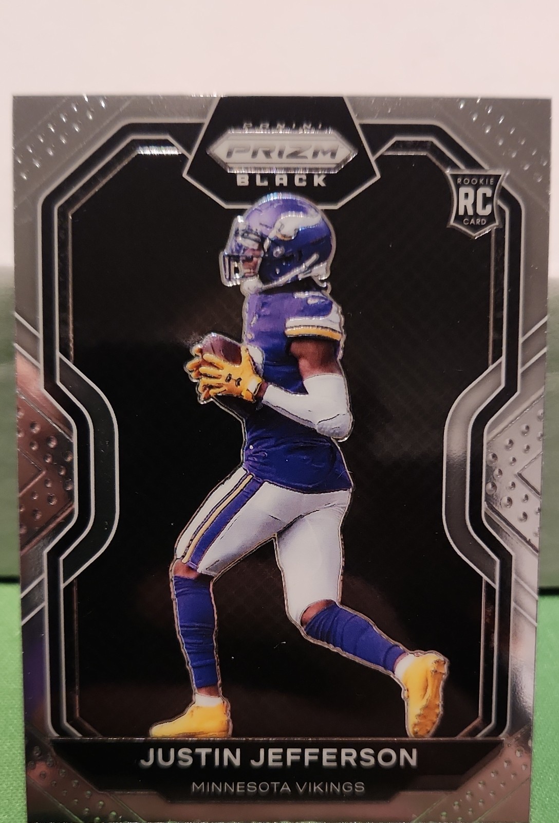 2020 Panini Chronicles - Prizm Black Justin Jefferson #PB-9 (RC)