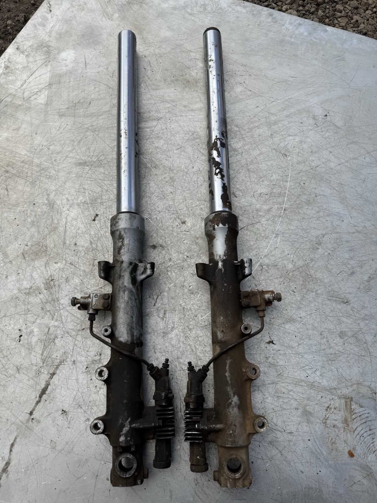 Kawasaki GPZ1000 GPZ 1000 RX Forks Fork Clamp front end clamps trees oem Genuine