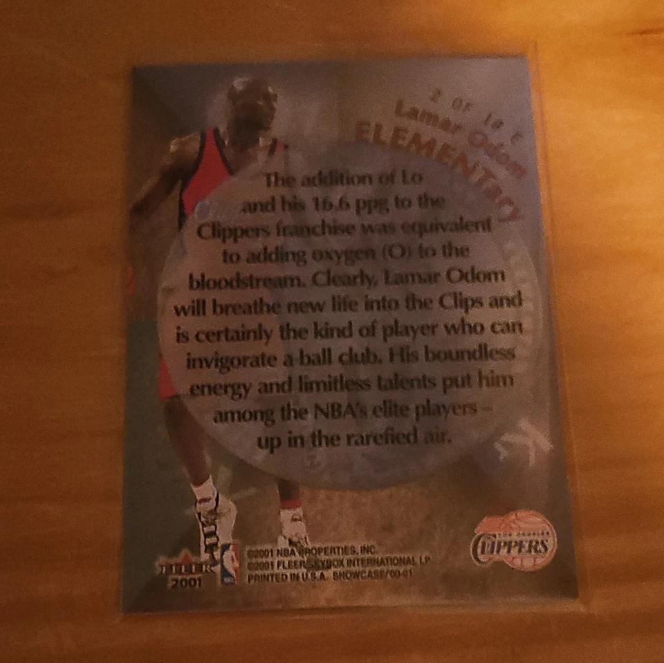 2000-01 Fleer Showcase #2 E Lamar Odom ELEMENTary Authentic  - Image 2 of 2