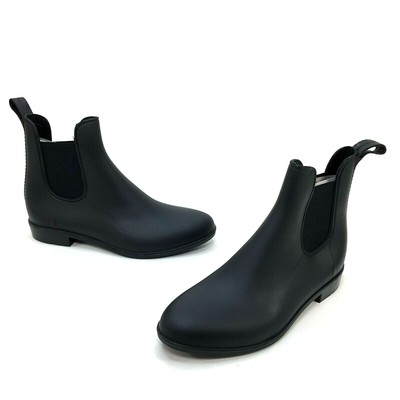 pointed rain boots