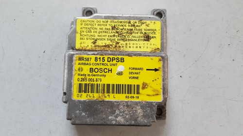 Mitsubishi Airbagsensor MR587815 DPSB BOSCH 0285001379 Steuergerät KBAJ063655