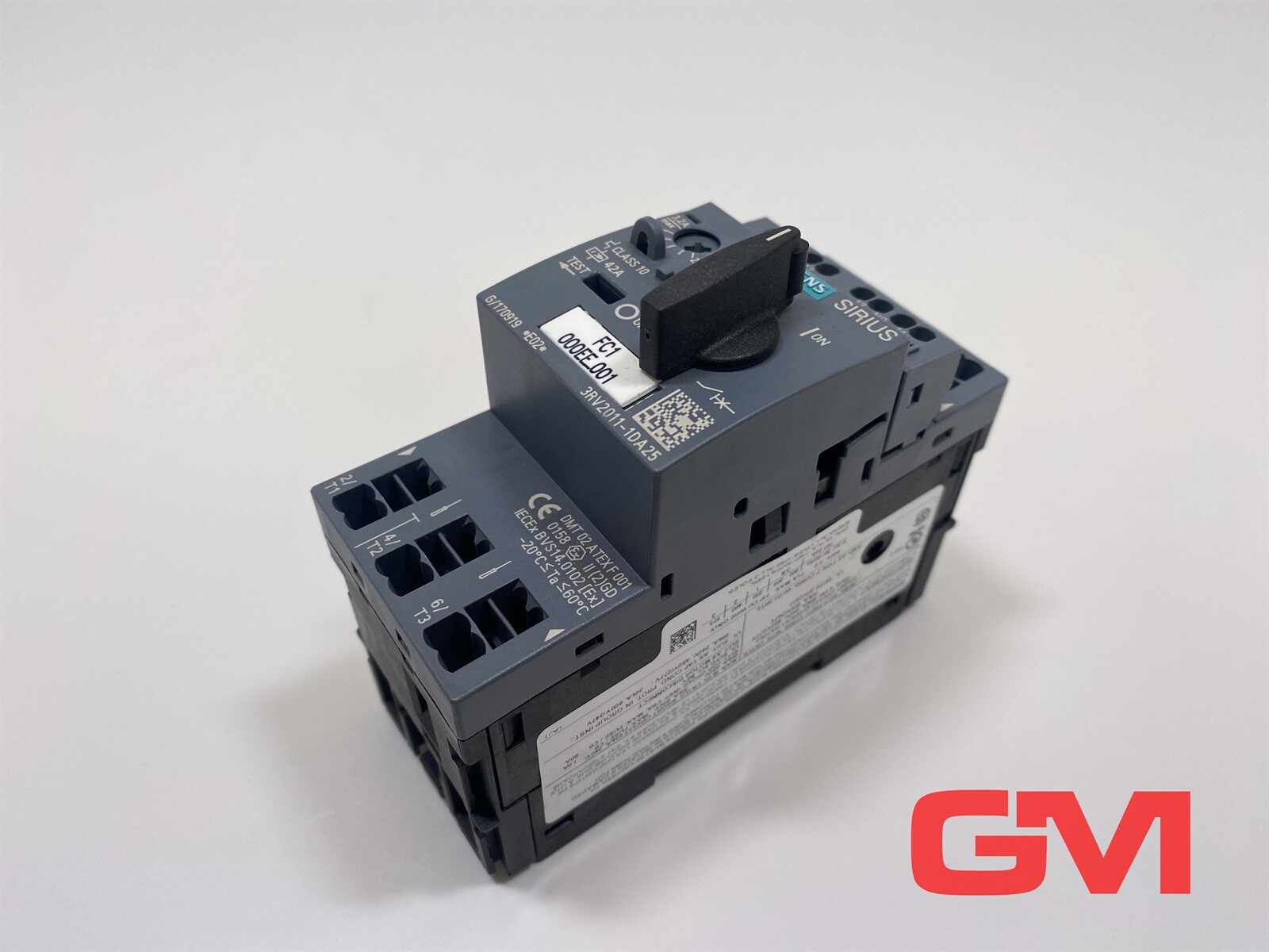 Siemens Circuit Breaker 3RV2011-1DA25 2.2-3.2A 690V 1NO + 1NC