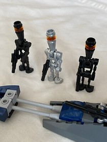 Lego Star Wars 8015 Assassin Droids Battle Pack 100% Comp w/Man and all Mini EUC