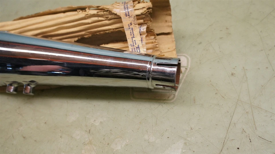 SILENCIADOR TRIUMPH T120 T140 TR6 TR7 750 650T120V T140V BONNIVILLE NUEVO *2582 Foto 2 de 4