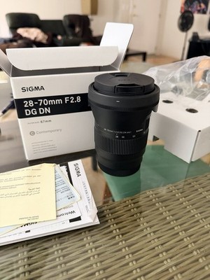 Sigma 28-70mm f/2.8 DG DN Contemporary Lens for L Mount
