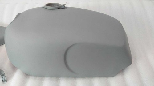 FIT FOR NORTON COMMANDO ROADSTER 750 PETROL FUEL TANK WITH SIDE PANEL RAW - Picture 2 of 4