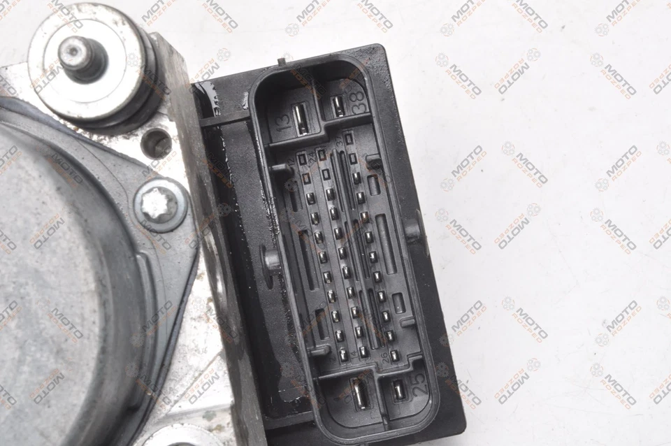 KAWASAKI J300 ABS Bomba Bloque Hidráulico Módulo De Control 0265232670 LEA7-E01 - Imagen 3 de 4