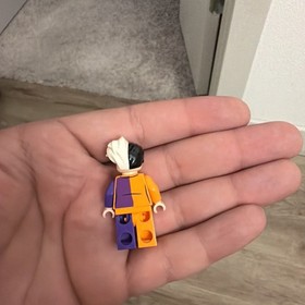 LEGO Two-Face Minifigure 2012 - 6864 - Batmobile Chase **Very Good Condition**