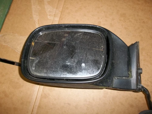 JEEP CHEROKEE 1997 NEARSIDE PASSENGER DOOR MIRROR ,ELECTRICS NOT WORKING 