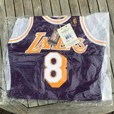 Mitchell & Ness Kobe Bryant 1996-97 #8 AUTHENTIC Jersey Size S (36)