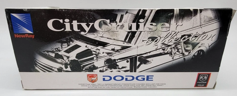 Camión NewRay Dodge Power Wagon Segunda Guerra Mundial Cuerpo de Marines de Estados Unidos Nuevo en caja Foto 3 de 3