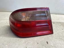 Feu arrière Mercedes 210