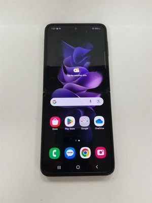 Samsung Galaxy Z Flip3 256GB Black SM-F711U1 (Unlocked) Reduced Price VW6044