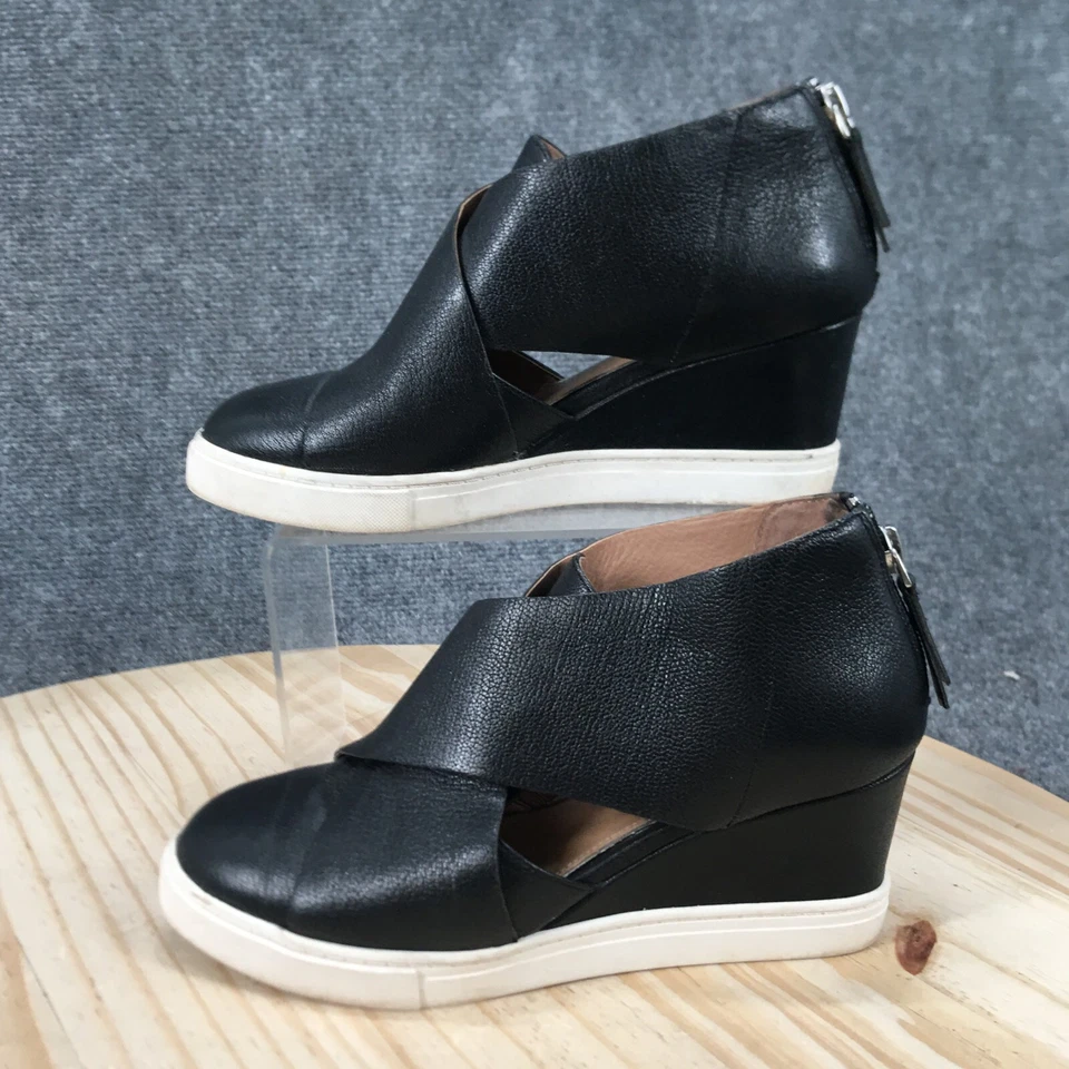 Linea Paolo Botas de Tornozelo Femininas 5M Preto Fé Biqueira Redonda Salto Cunha Couro Sintético - Imagem 2 de 4