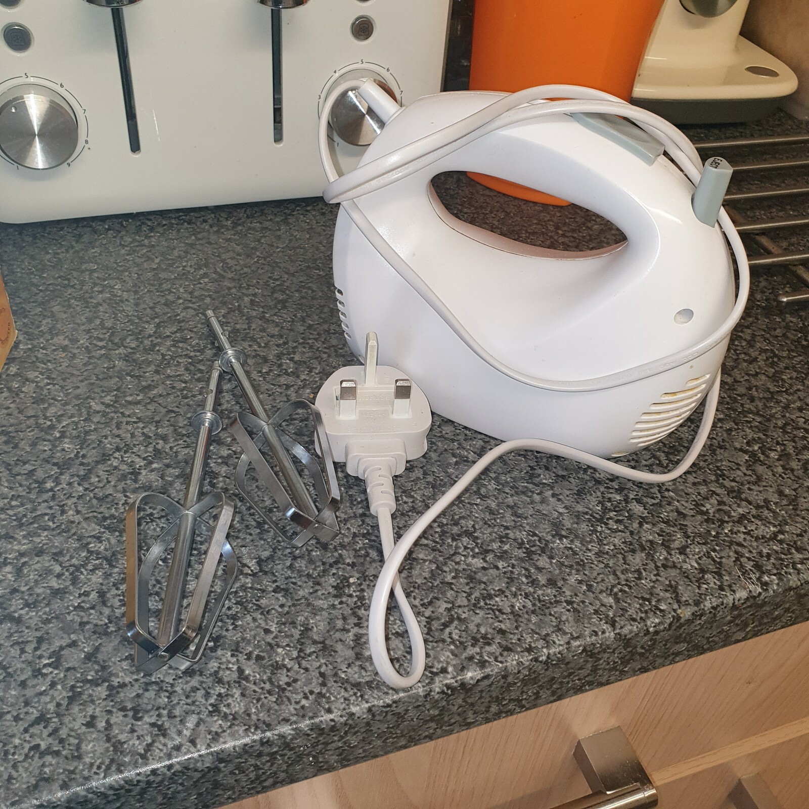 hand mixer george