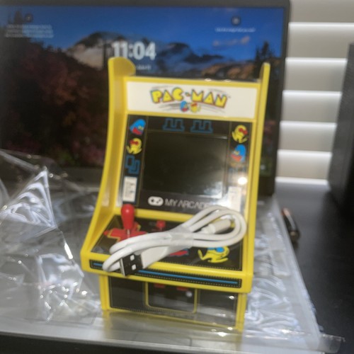 PACMAN Mini Handheld Arcade Game Bandai Namco Retro Video Machine- Working-Used - Picture 7 of 10