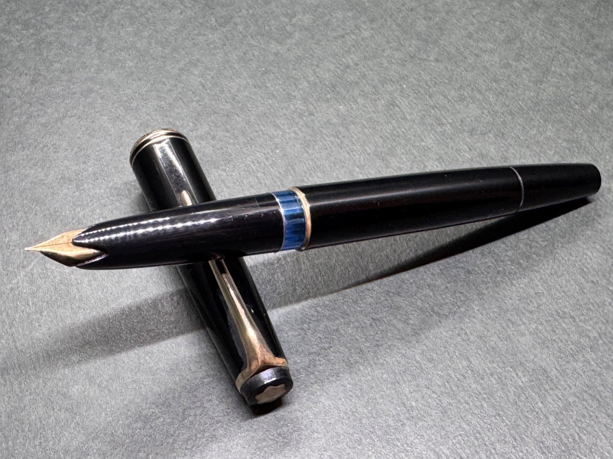 MONTBLANC No.24 Black GT Vintage Piston-Filler Fountain Pen 14C