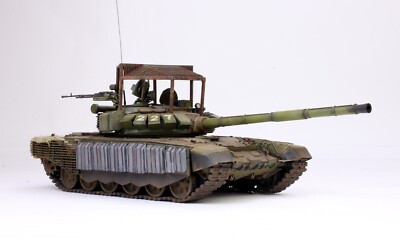 PreSale Russian T-72B3 (Mod.2016) 1:35 Pro Built Model