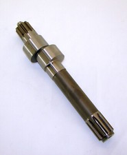 181993M93 Hydraulic Pump Camshaft 10 Spline for Massey Ferguson 135 165 175 150