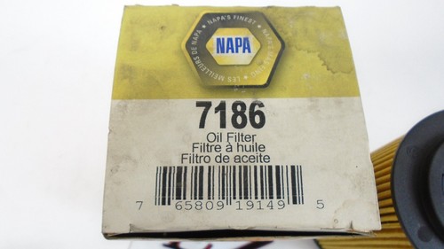 Filtro olio Napa oro 7186 WIX 57186 VOLVO, VOLVO PENTA MARINE, 2011 FORD FOCUS - Foto 2 di 5