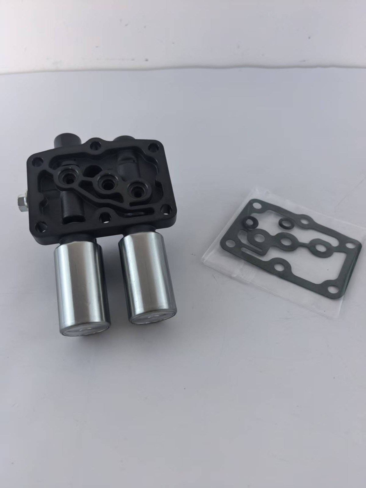 Transmission Dual Linear Shift Solenoid for Honda Accord 1998-2007 28250-P6H-024