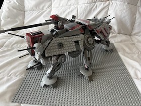 LEGO Star Wars 7675 Clone Wars AT-TE Walker - 8018 Armored Assault Tank AAT Haul