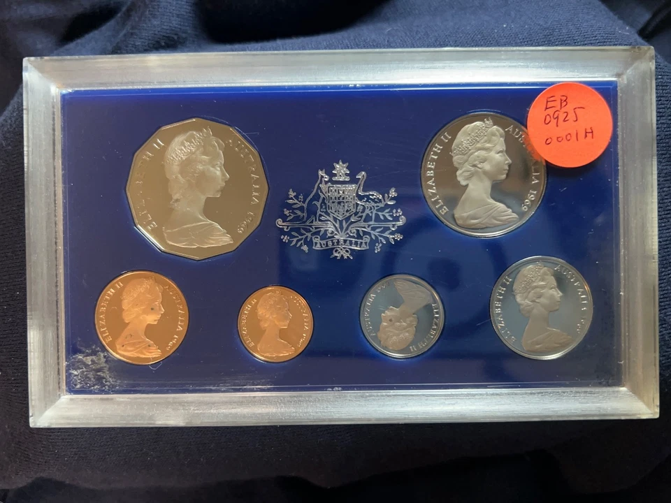 1969 Австралия официальный набор пруф (6 монет), тираж 13 000. - Изображение 3 из 3