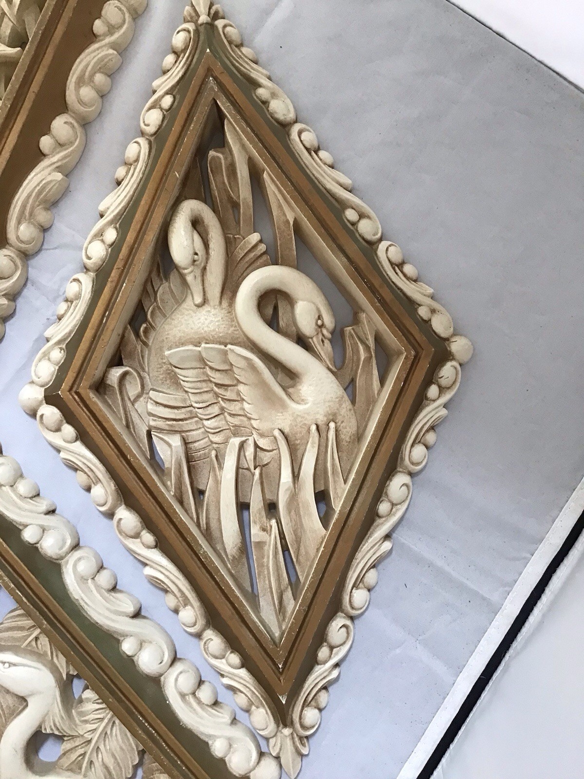 Burwood Bird Wall Hanging Plaque Swan Egret Duck Dove Diamond Homco 1973 Set 521