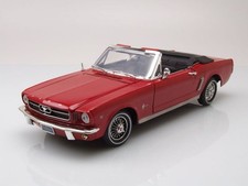 Modellino auto Ford Mustang Cabrio 1964 rosso 1:18 Motormax