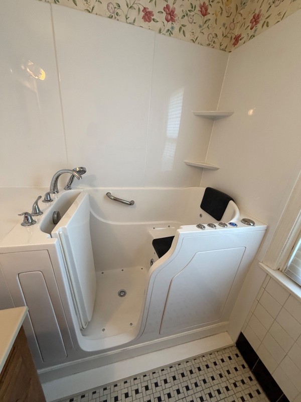 Walk-In-Whirlpool Tub with Hydrotherapy & Nu Whirl MicroZone Ozone sanitation