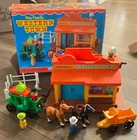 Vintage 1982 Fisher Price Little People Play Family Western Town #934 with Box