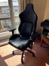 Razer Iskur Gaming Chair Black | Excellent Condition | Built-in Lumbar Support