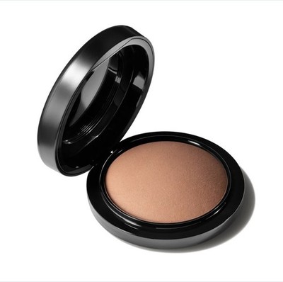 MAC Mineralize Skinfinish Natural Poudre DARK GOLDEN - Size 10 g / 0.35 oz.