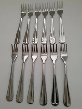 International GRAN ROYAL 12 COCKTAIL FORKS Appetizer Stainless  (TH23)