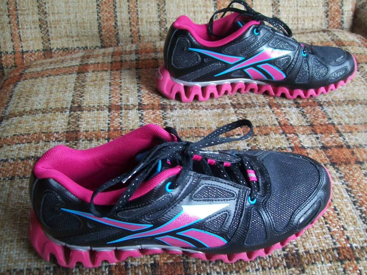 Reebok Mens 5.5 Zignano Pink Waffle Bottom Running Shoes JB7445