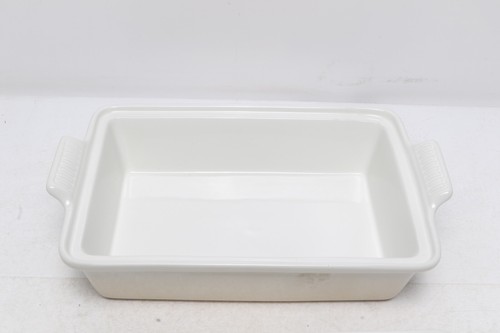 NWT Le Creuset Rectangular 33cm Casserole With Lid Meringue 3.8L - Picture 2 of 7
