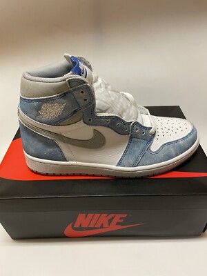 Nike Air Jordan 1 Retro High OG Hyper Royal Sneakers White